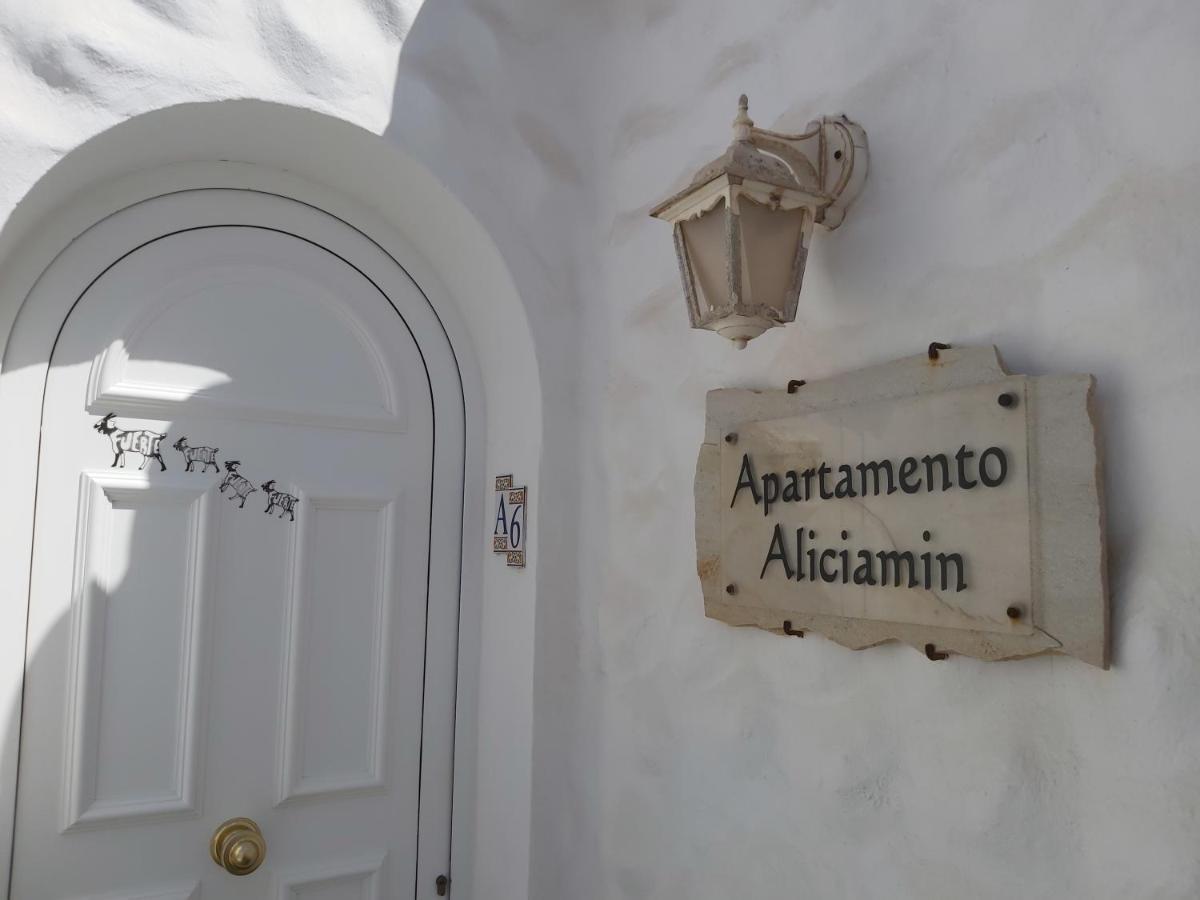 Appartamento Aliciamin Коста Калма Екстериор снимка